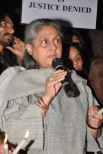 Jaya Bachchan at the peace march for the Delhi victim in Mumbai on 29th Dec 2012 (255).JPG
